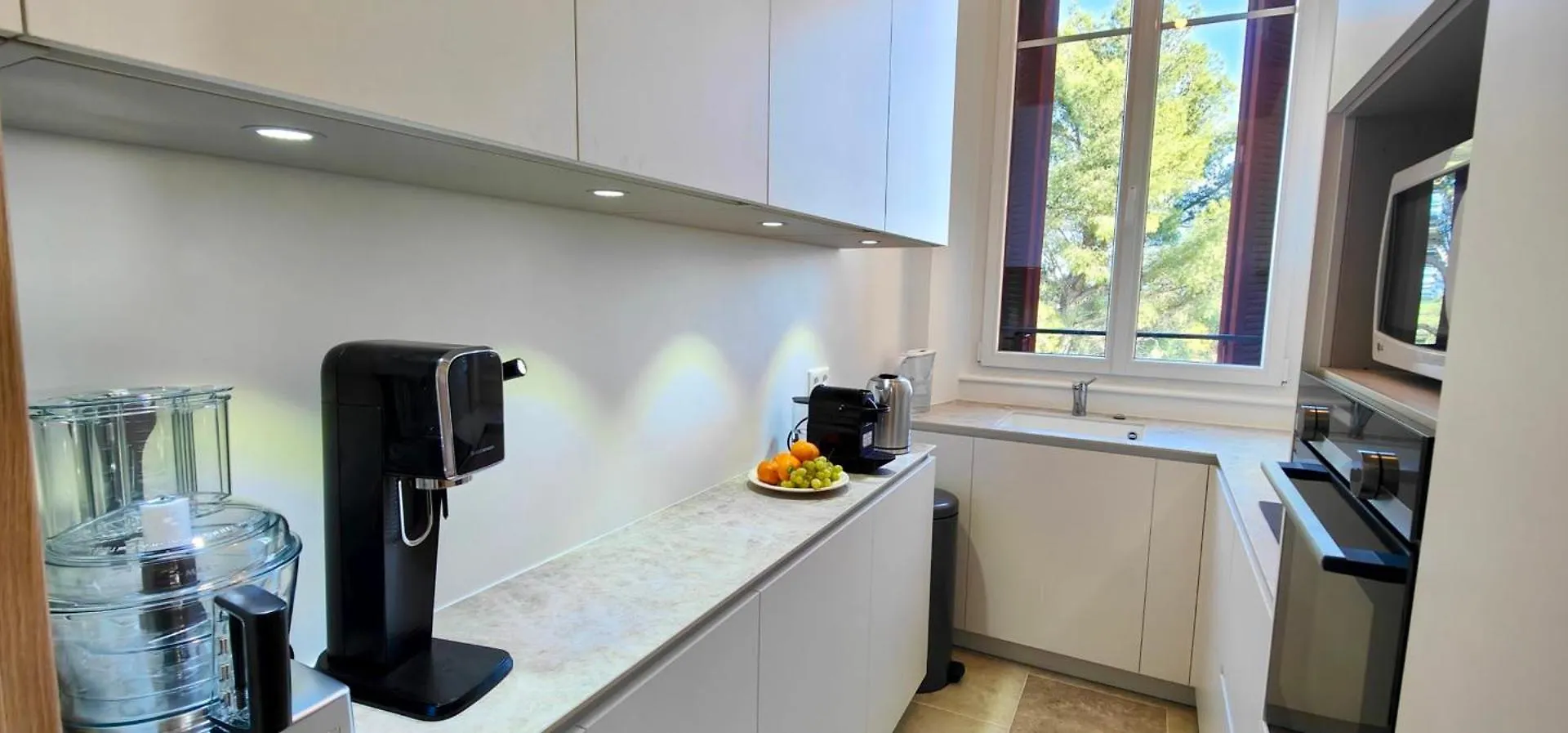 Apartment Spacious T3 With Balcony - Beautiful Sea View Saint-Raphael